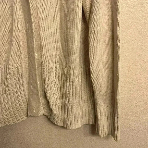 Daisy Fuentes Women Cream Open Button Down Cardigan Sweater Size 1X - Picture 4 of 6